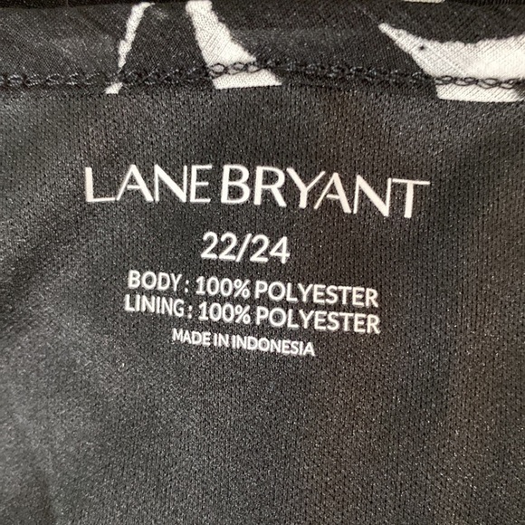 NWT Lane Bryant top - Picture 7 of 8